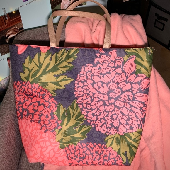 Flower Tote Bag - Picture 1 of 4